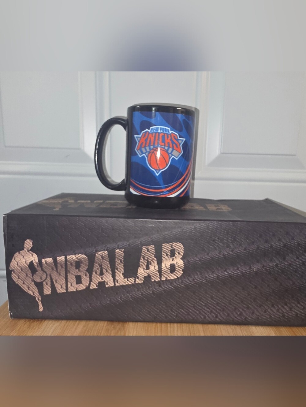 New York Knicks Mug - Blue and Orange Basketball Logo NWT